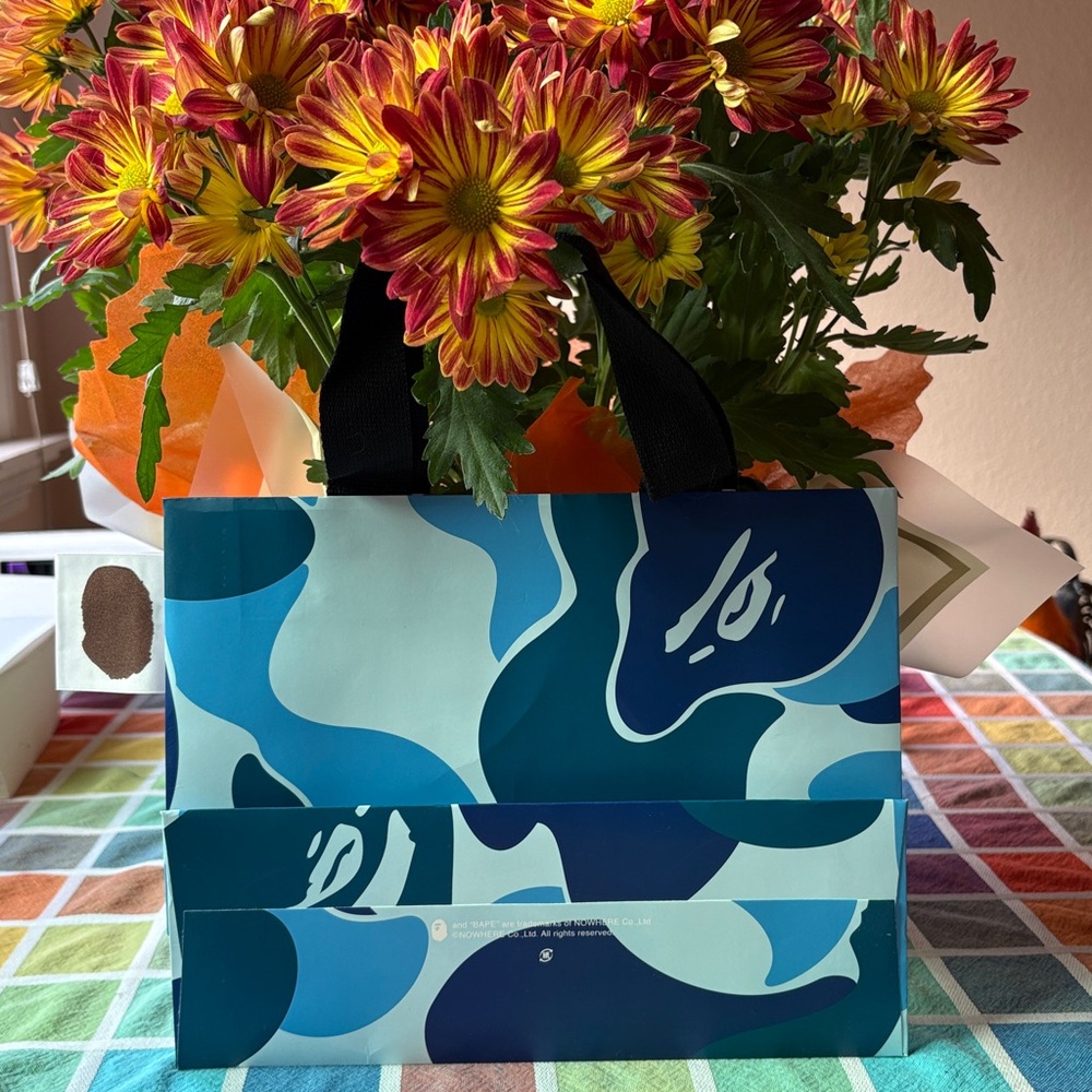 🦧 A Bathing Ape Blue Camouflage Tote Bag 🦧 NWOT 🦧 - Picture 13 of 16